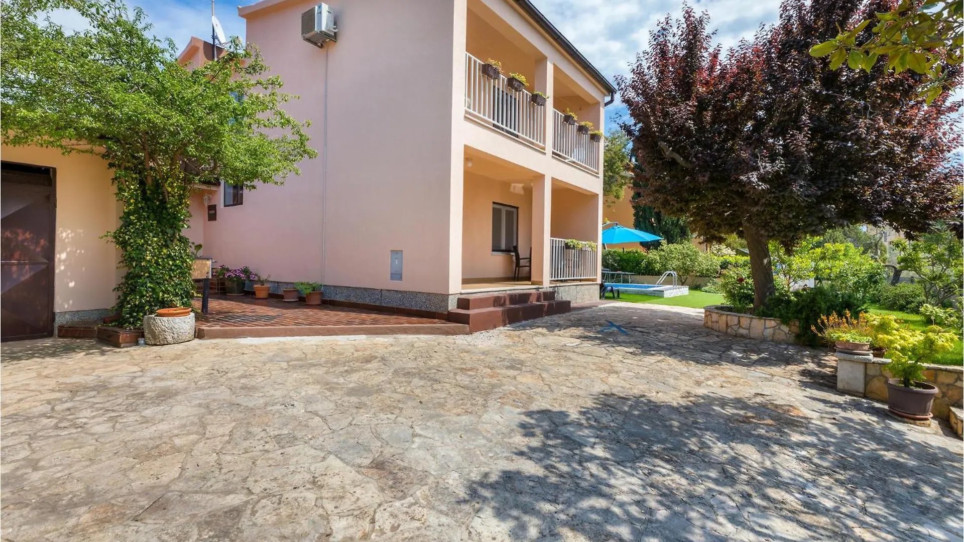 Awesome Home In Fazana With Kitchen 0*,  Croatia