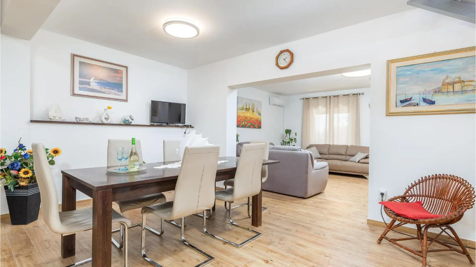 Awesome Home In Fazana With Kitchen Croatia